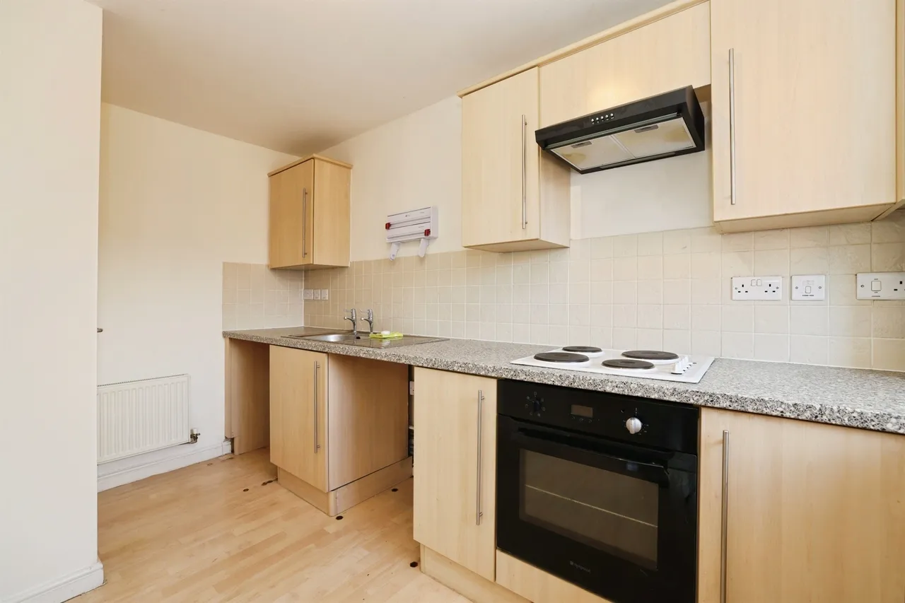 White Horse Way, Devizes, SN10, photo 8