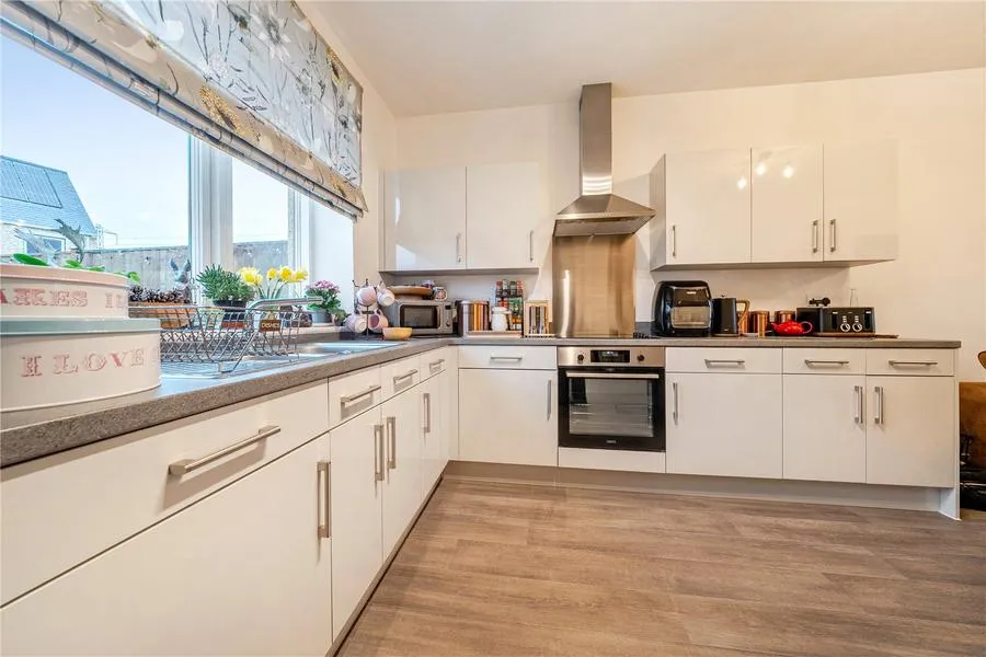 Severells Drive, Siddington, GL7, photo 2