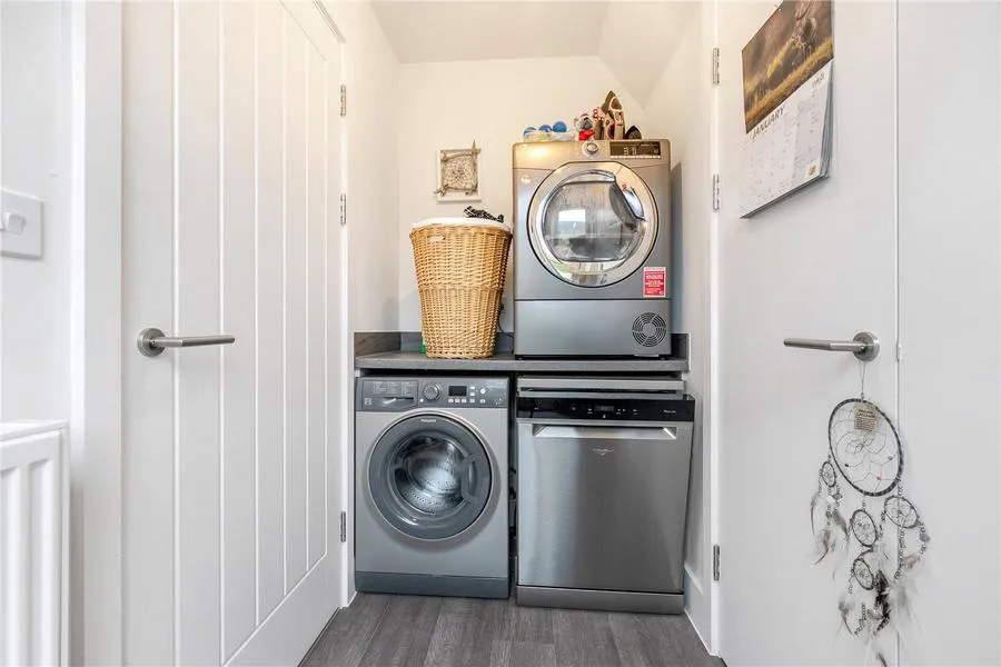 Severells Drive, Siddington, GL7, photo 9