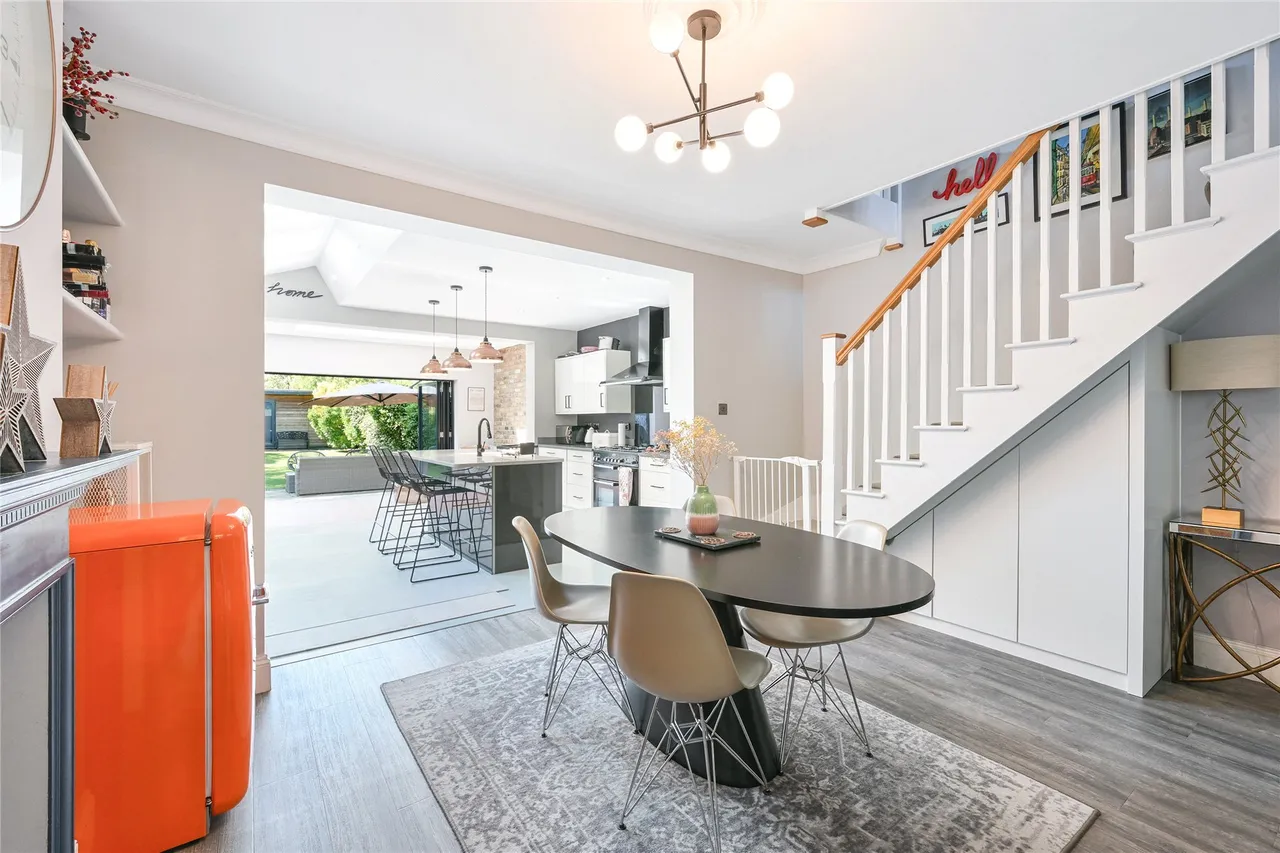 Tolworth Park Road, Surbiton, KT6, photo 6