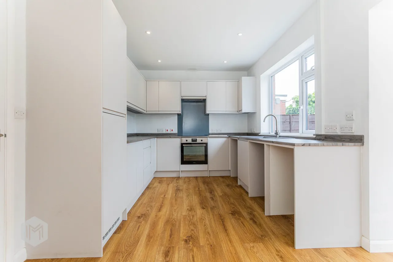 George Street, Farnworth, Bolton, BL4 9QX, photo 4