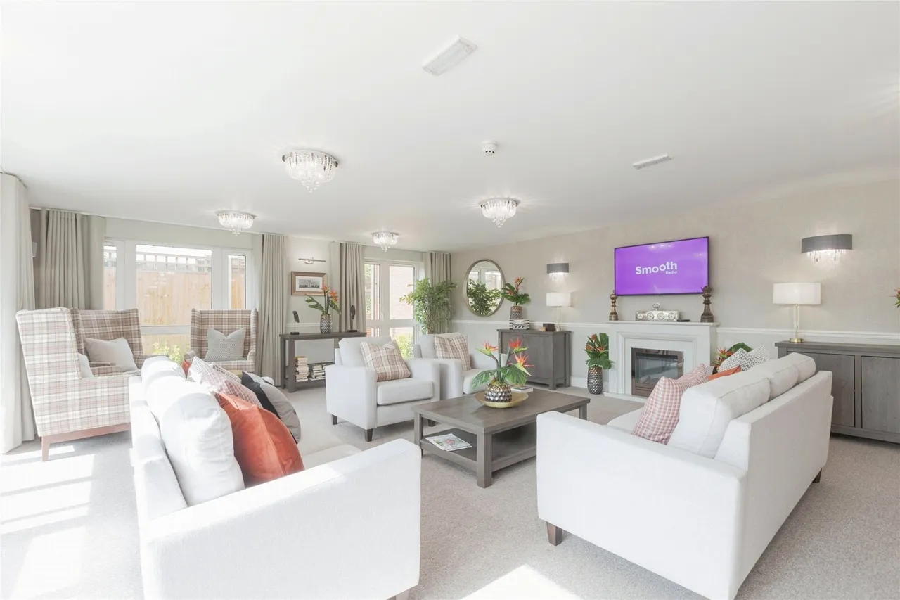 2 bed flat for sale, Birchwood Park Avenue, Swanley, BR8
