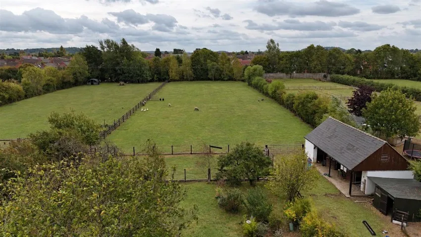 Ledbury Road Crescent, Staunton, photo 41