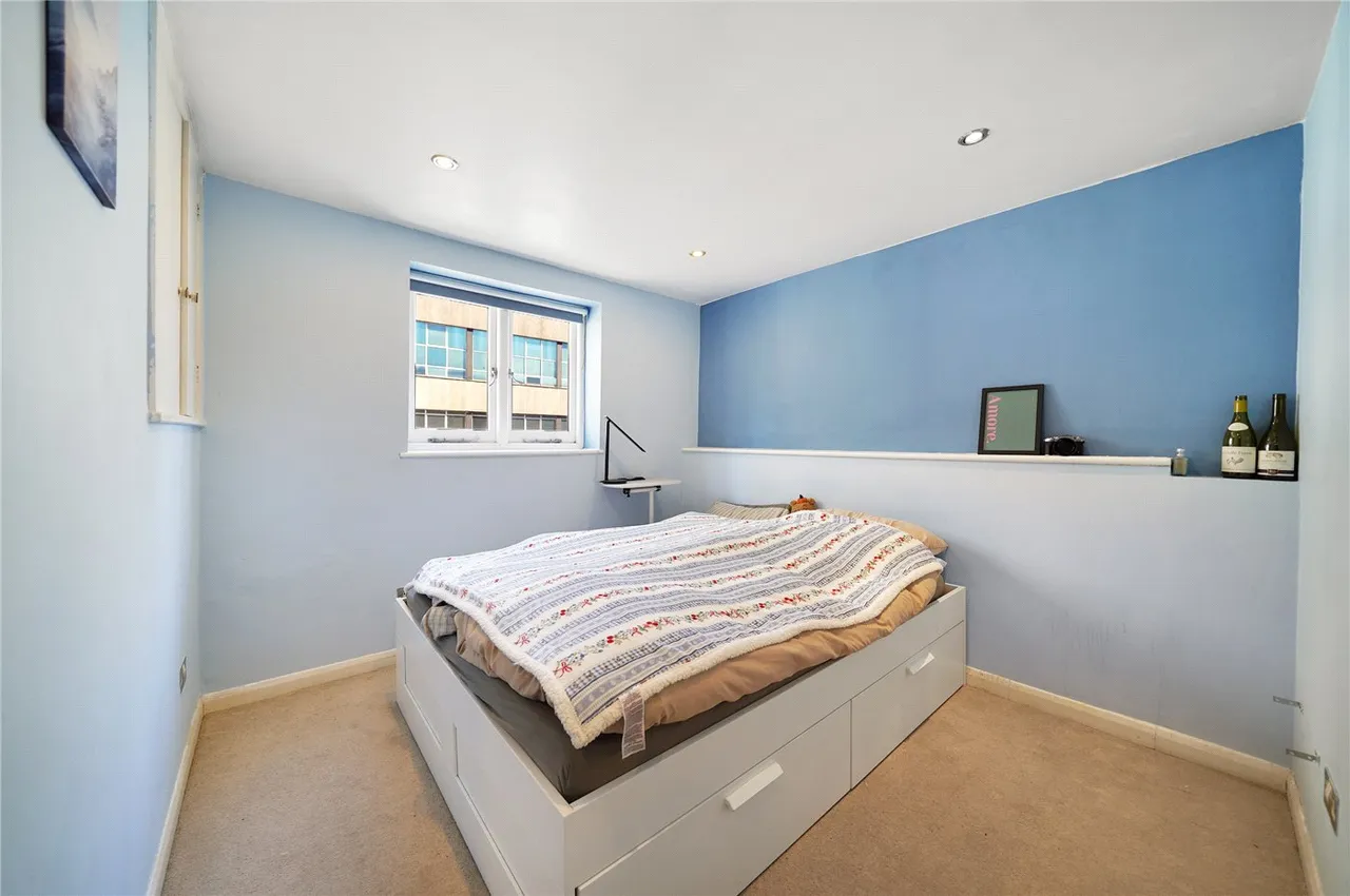 East Mount Street, London, E1, photo 4