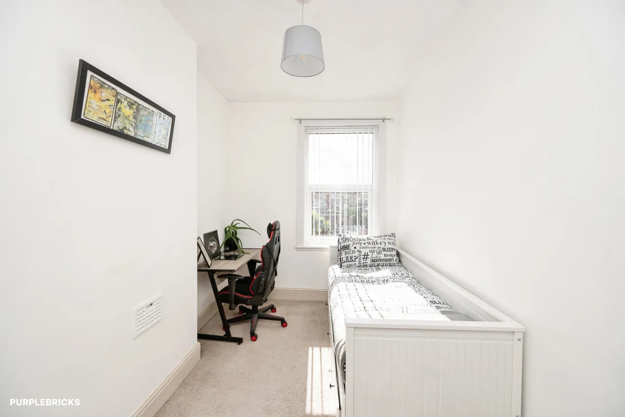 Lodgefield Road, Halesowen, B62, photo 14
