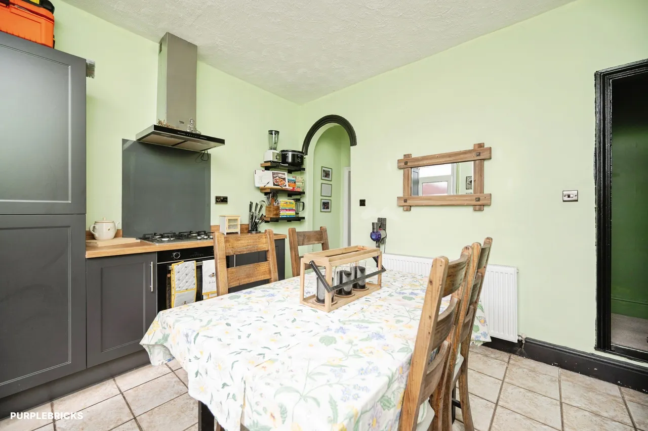 Lodgefield Road, Halesowen, B62, photo 7