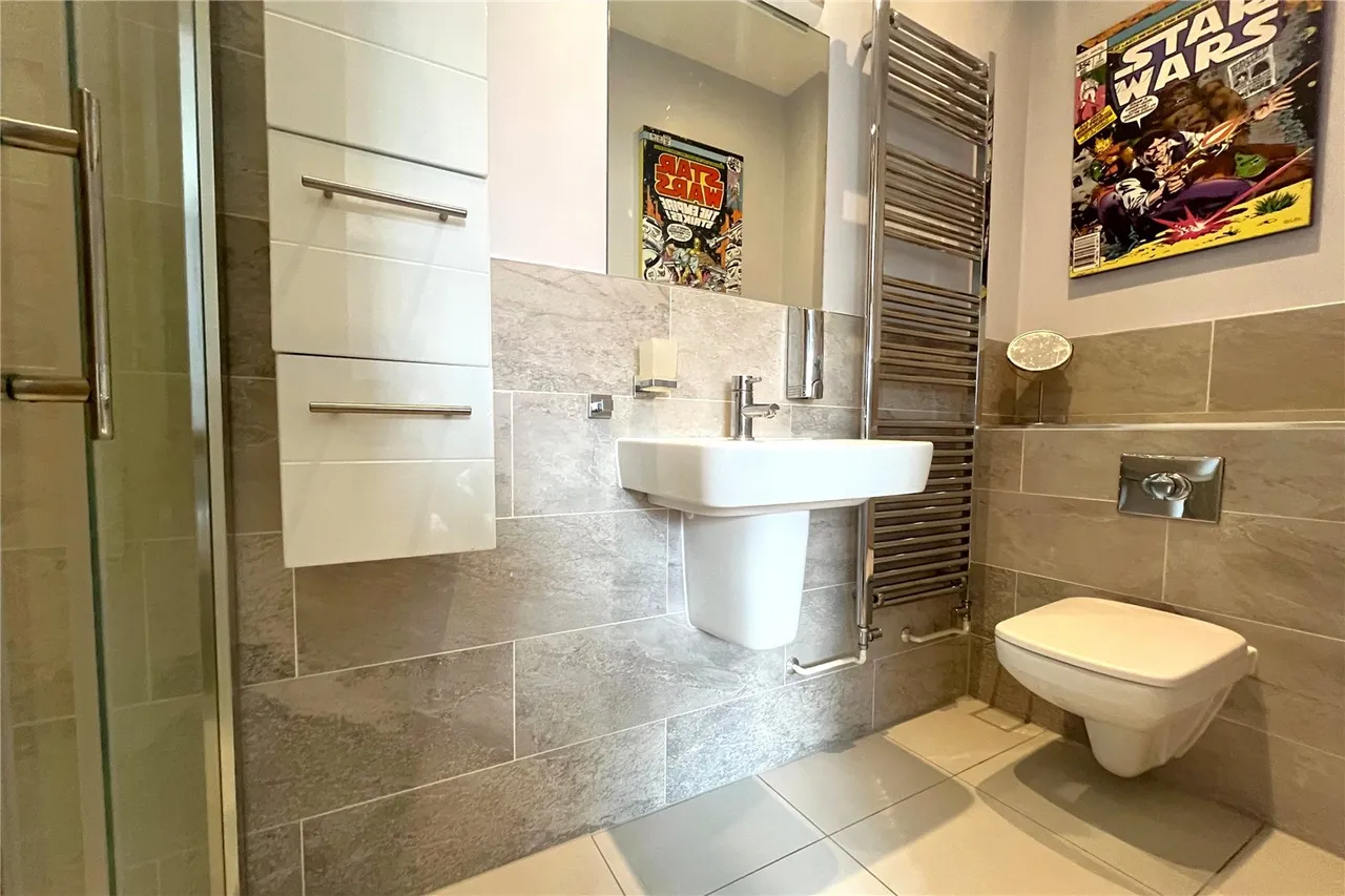 Cherry Place, Farnham, Surrey, GU9 9TH, photo 15