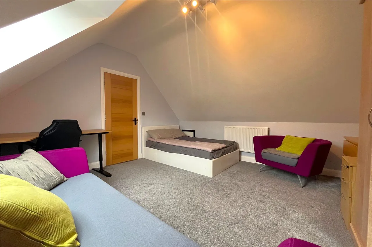 Cherry Place, Farnham, Surrey, GU9 9TH, photo 7