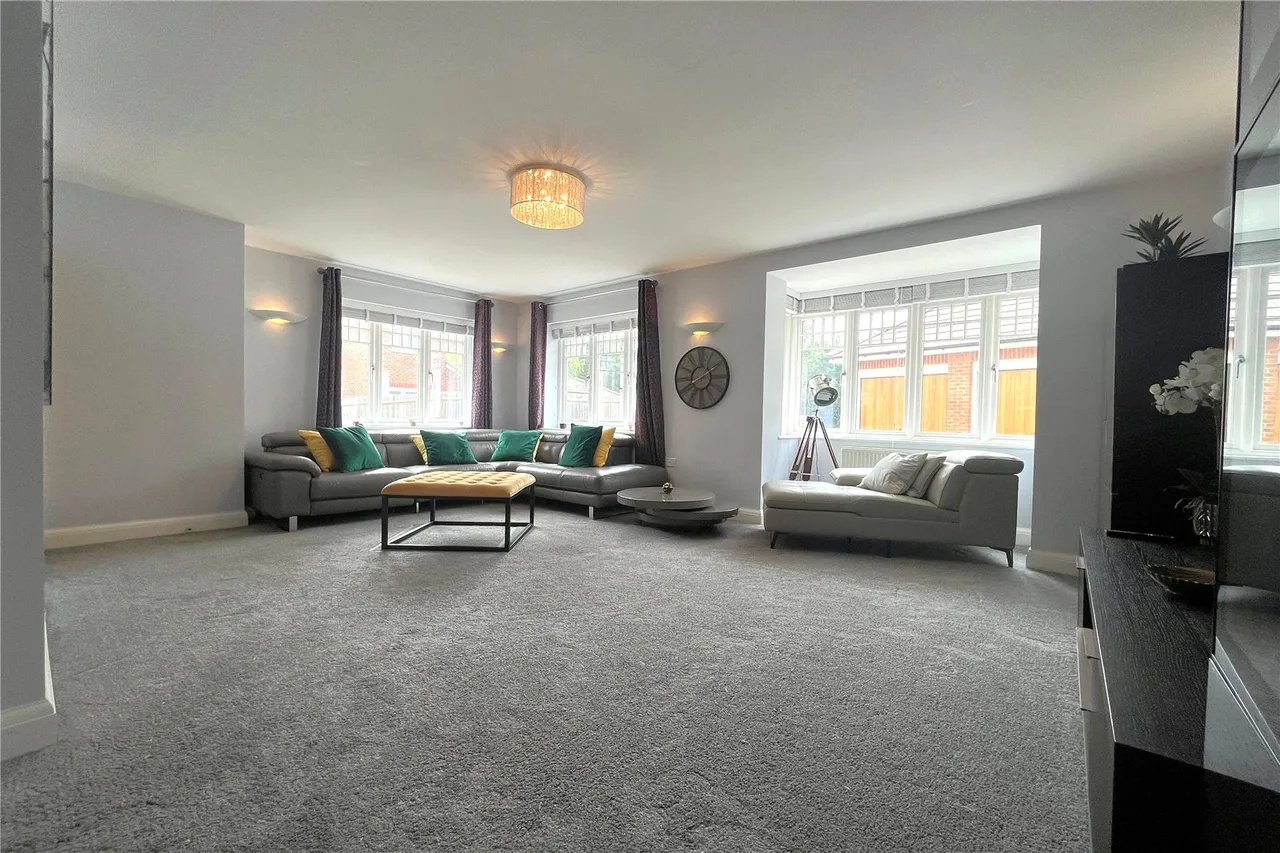 Cherry Place, Farnham, Surrey, GU9 9TH, photo 22
