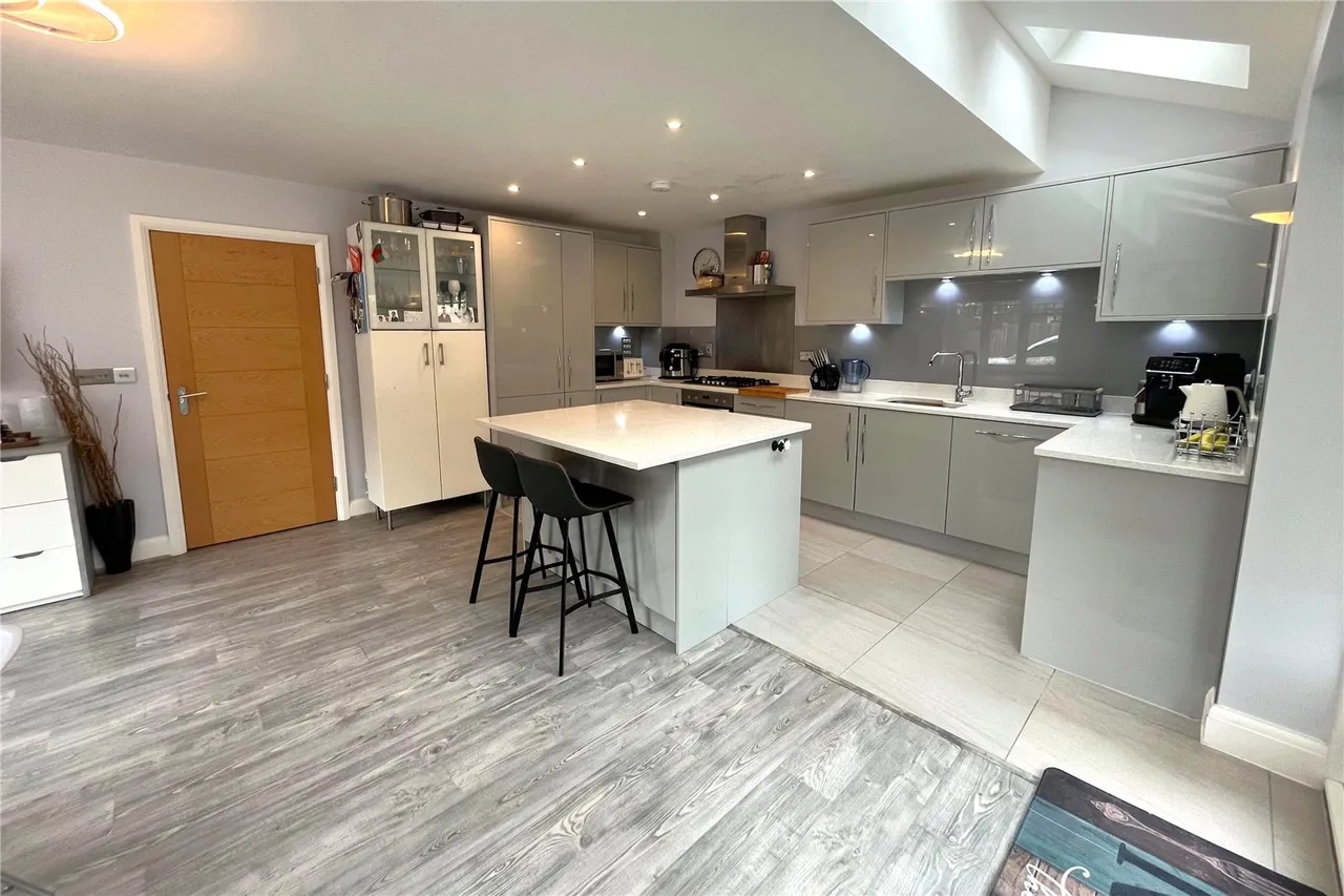 Cherry Place, Farnham, Surrey, GU9 9TH, photo 19