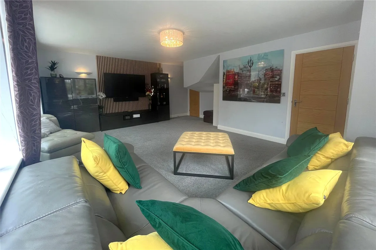 Cherry Place, Farnham, Surrey, GU9 9TH, photo 20