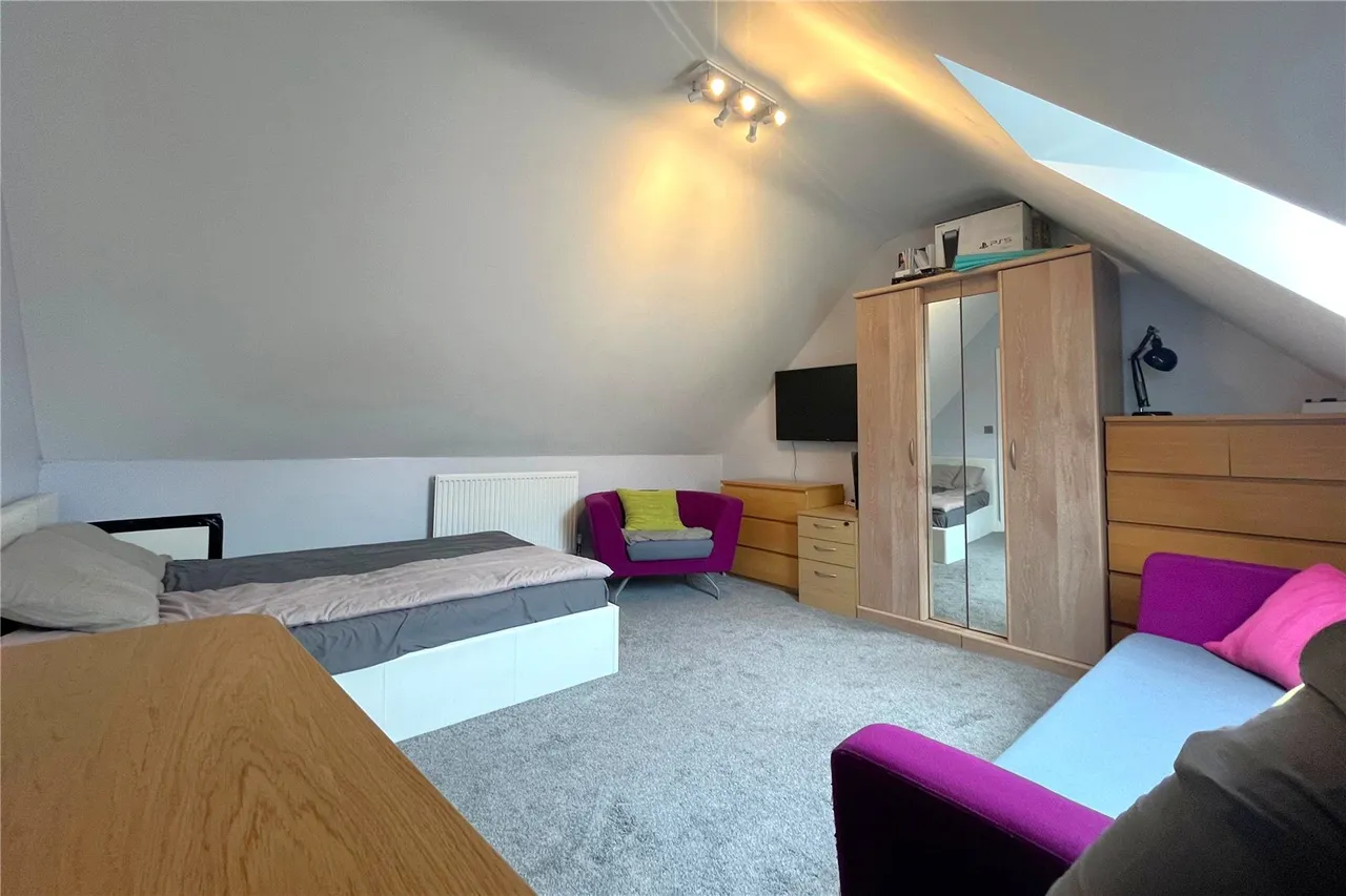 Cherry Place, Farnham, Surrey, GU9 9TH, photo 11