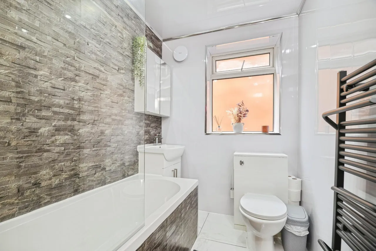 Conifer Drive, Stockton-on-tees, TS19, photo 10