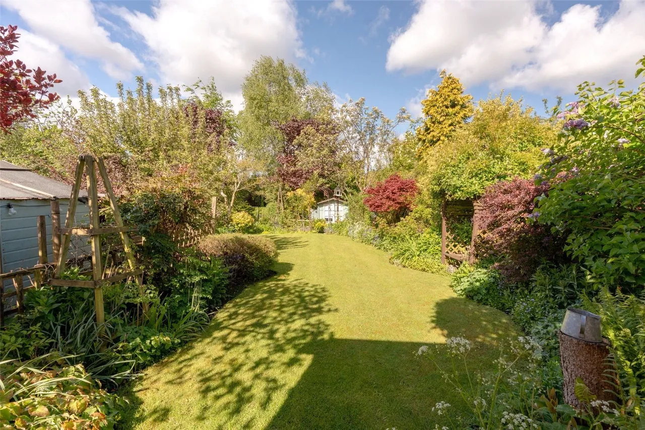 Longroyd Road, Earby, Barnoldswick, Lancashire, BB18, photo 4
