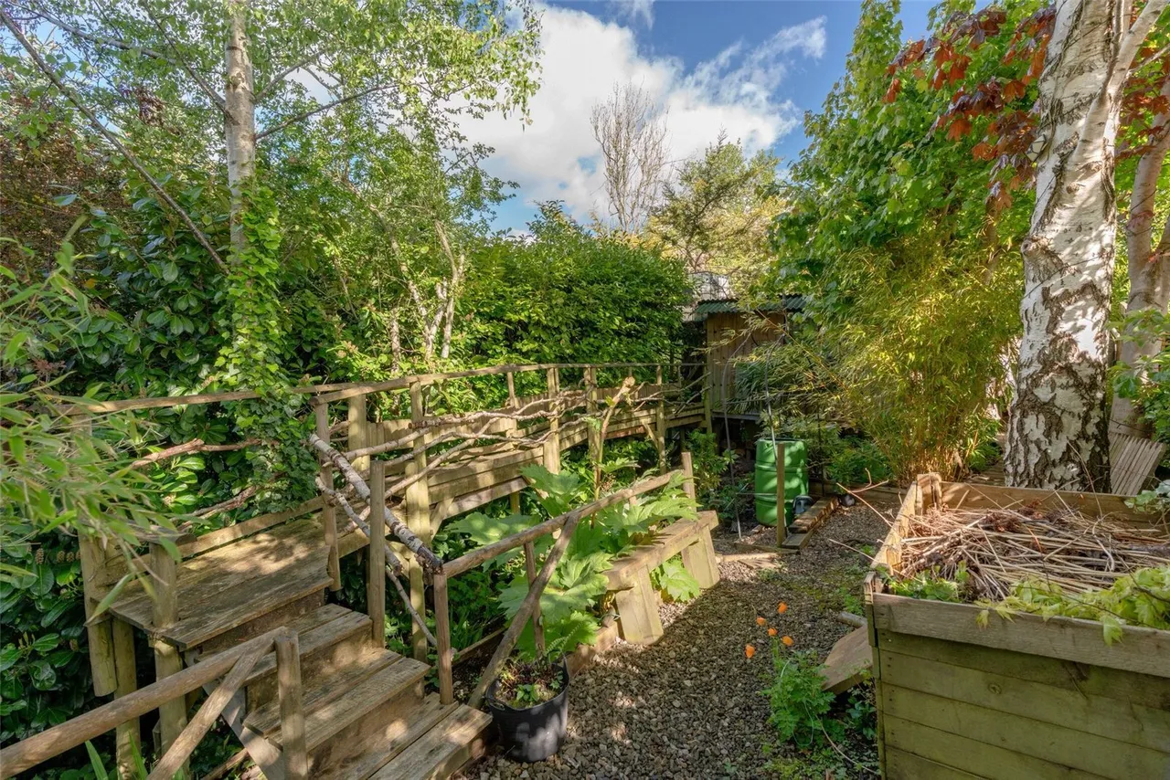 Longroyd Road, Earby, Barnoldswick, Lancashire, BB18, photo 33