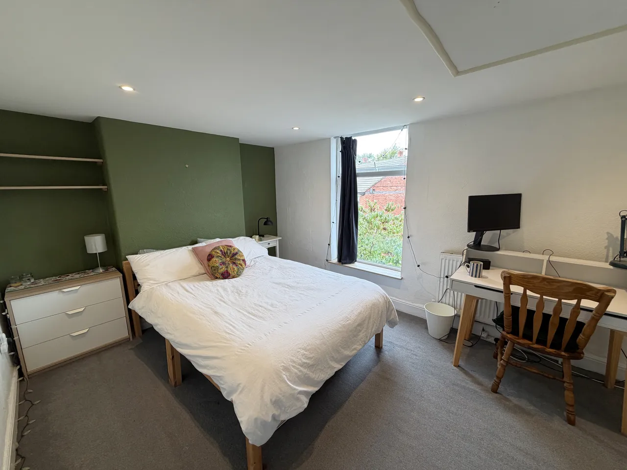Broom Lane, Levenshulme, M19, photo 12