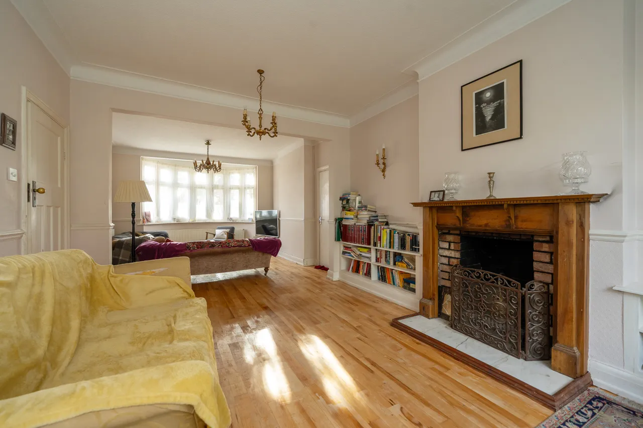 Burlington Lane, London, W4, photo 3