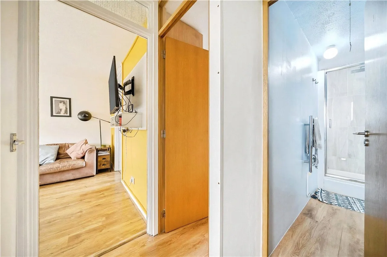 Amina Way, London, SE16, photo 15