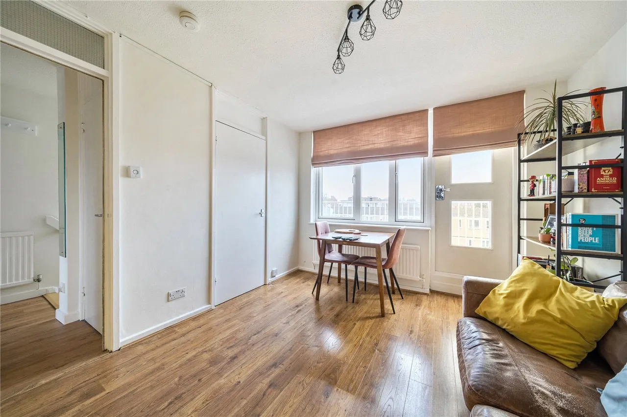 Amina Way, London, SE16, photo 7