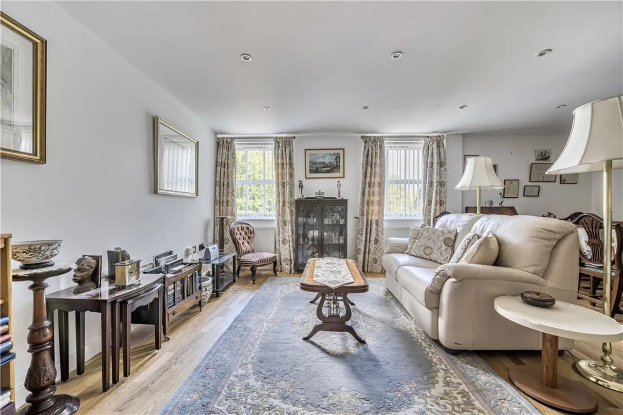 Church Street, Romsey, SO51, photo 11