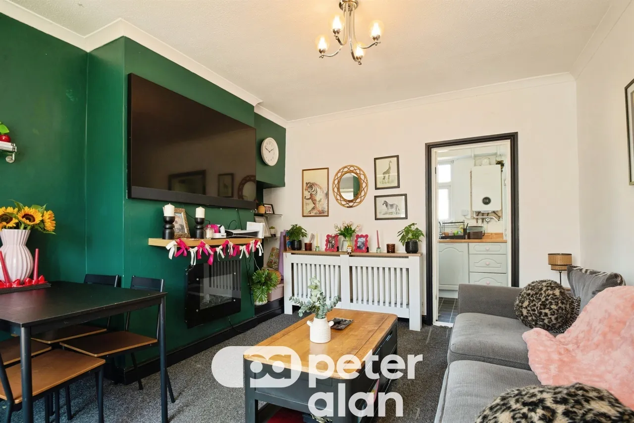 Maesglas Road, Newport, NP20, photo 5