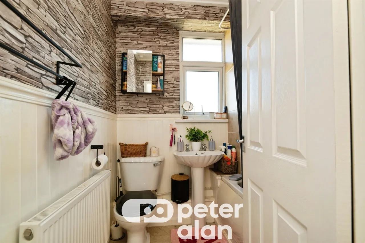 Maesglas Road, Newport, NP20, photo 11