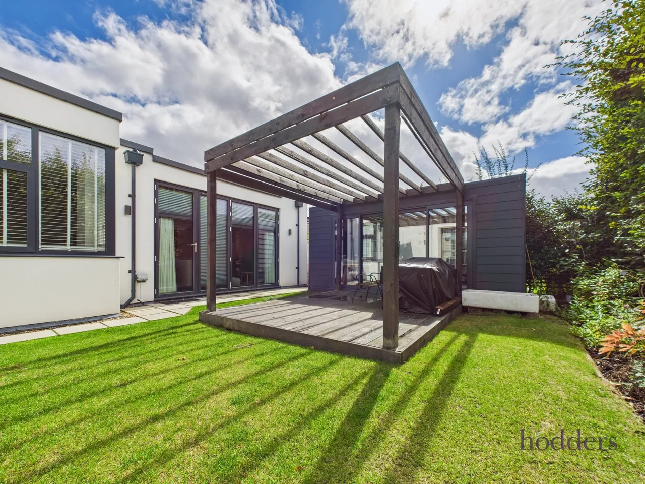 Liberty Lane, Addlestone, KT15, photo 4