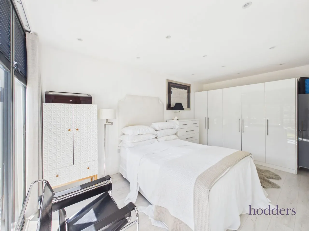 Liberty Lane, Addlestone, KT15, photo 9