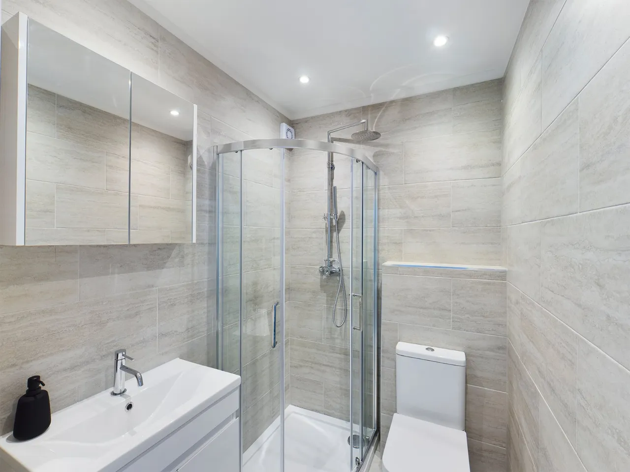 Liberty Lane, Addlestone, KT15, photo 11