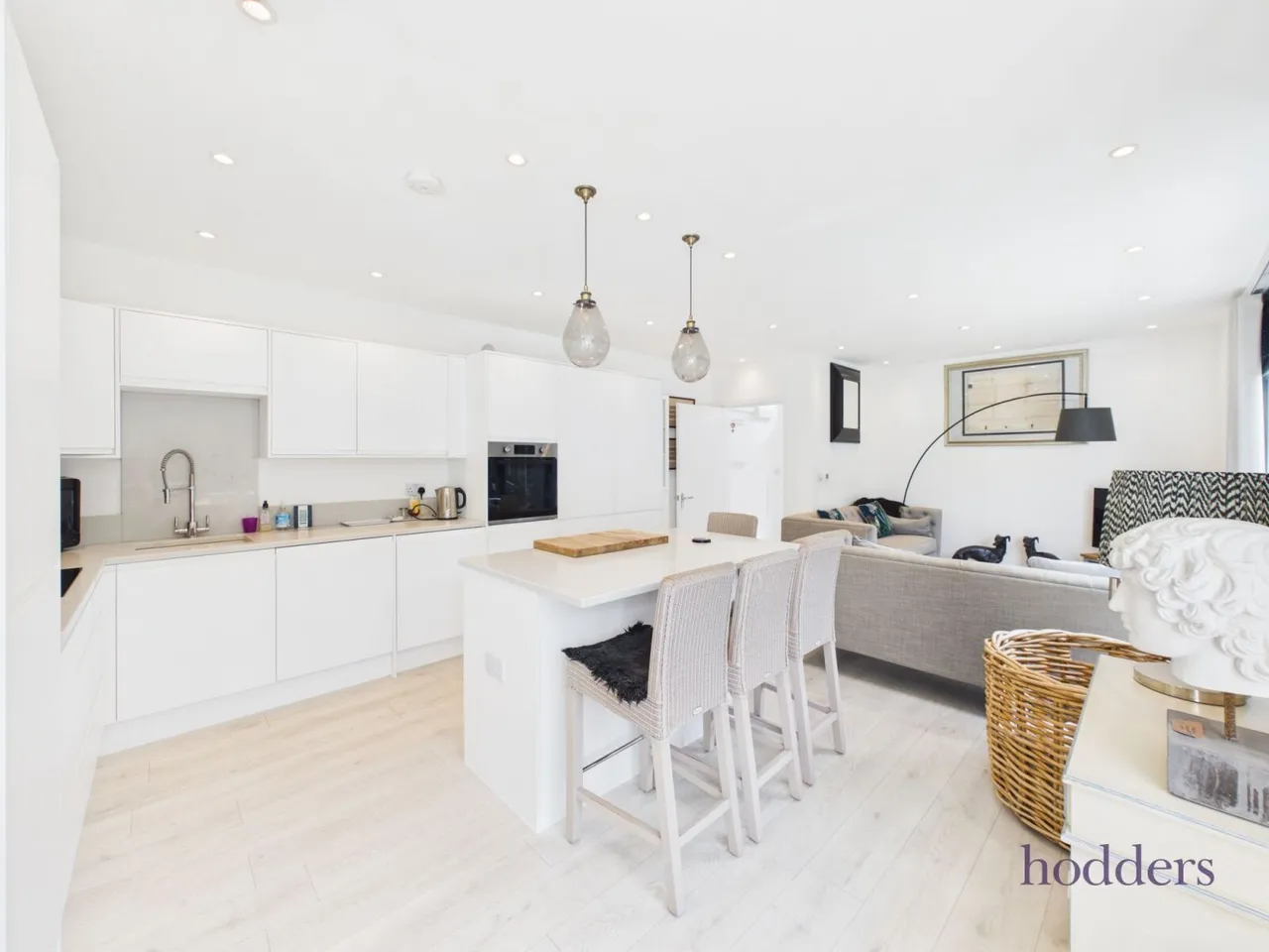 Liberty Lane, Addlestone, KT15, photo 13
