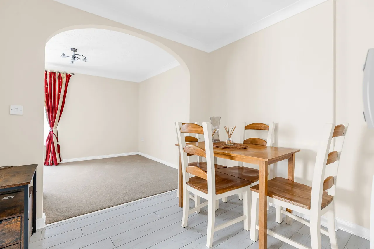 Hartfield Court, Collett Road, Ware, SG12 7LT, photo 6