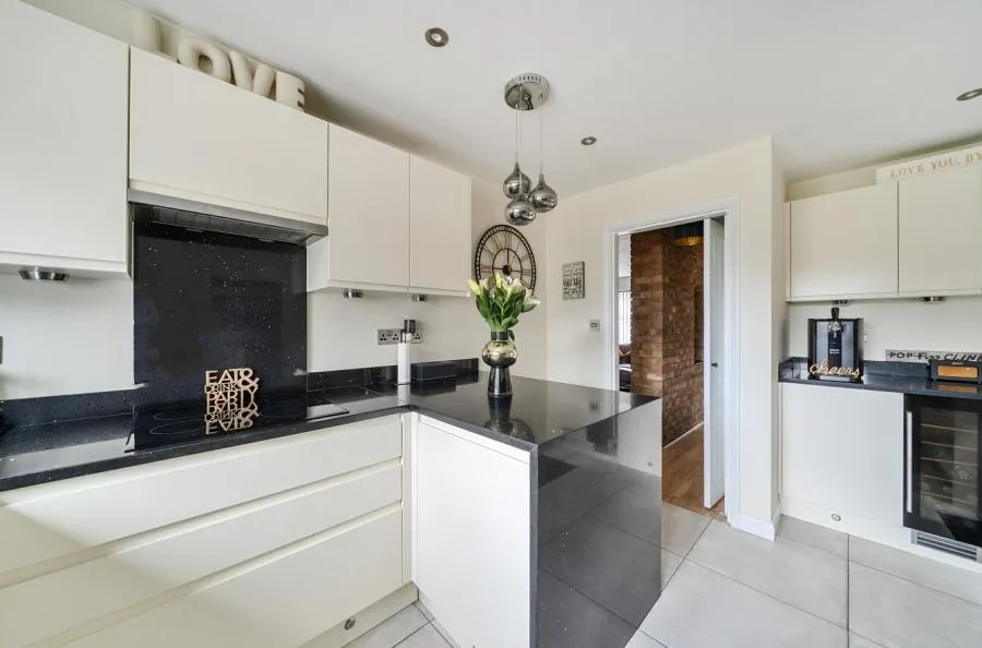 Gainsborough Drive, Ascot, SL5, photo 11