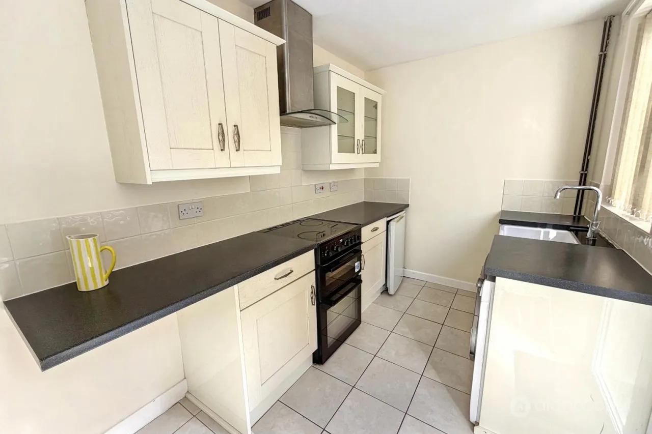 Manor Court Road, Nuneaton, CV11, photo 12