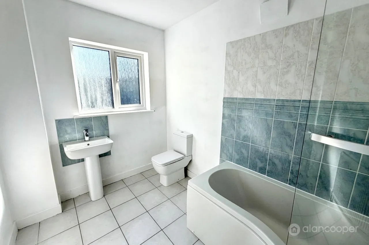 Manor Court Road, Nuneaton, CV11, photo 27