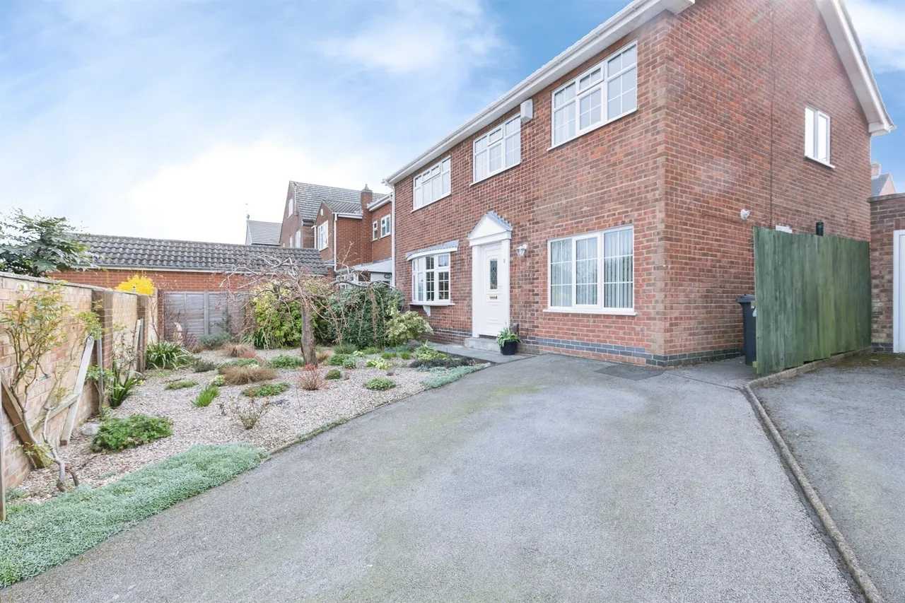 Gartree Crescent, Earl Shilton, LE9, photo 4