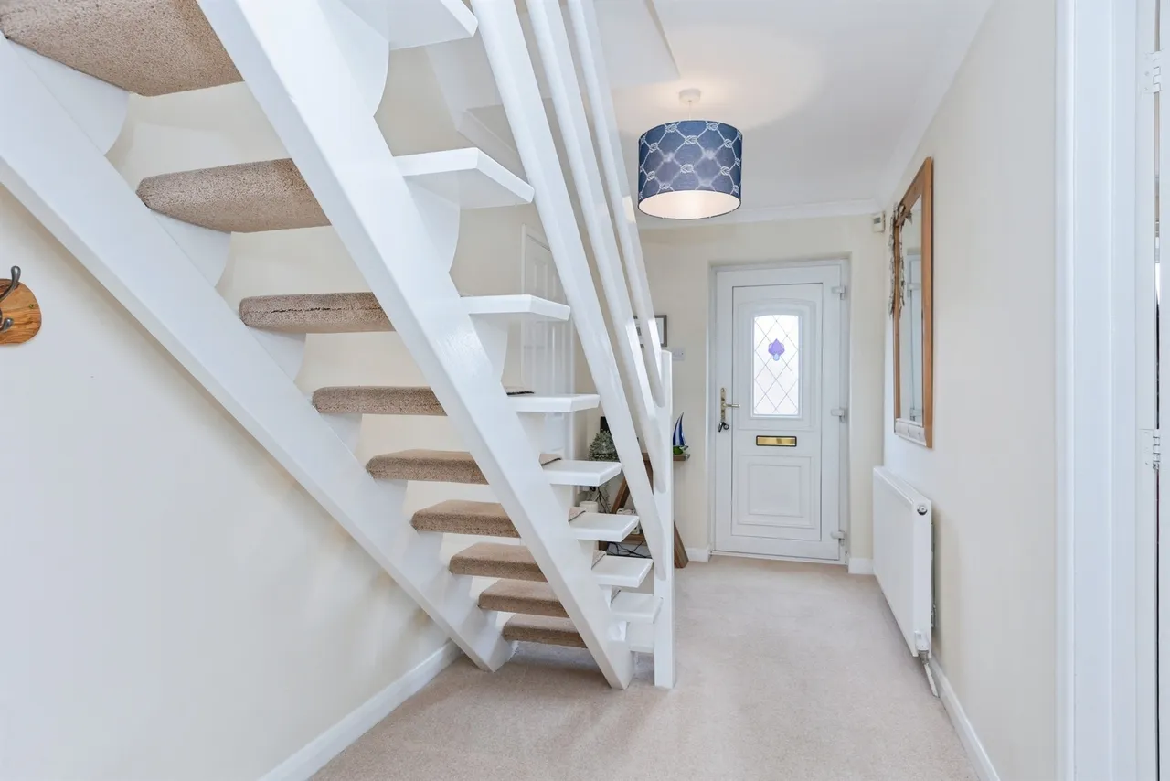 Gartree Crescent, Earl Shilton, LE9, photo 5