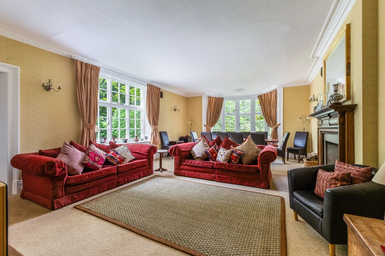 Pook Hill, Chiddingfold, GU8, photo 2