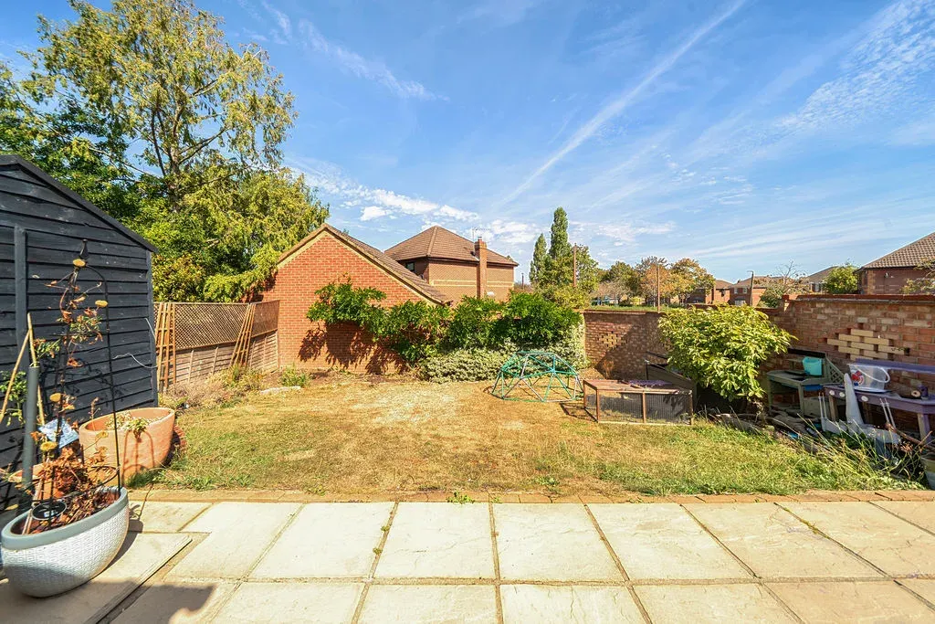 Sweetlands Corner, Kents Hill, Milton Keynes, Buckinghamshire, MK7 6DR, photo 12