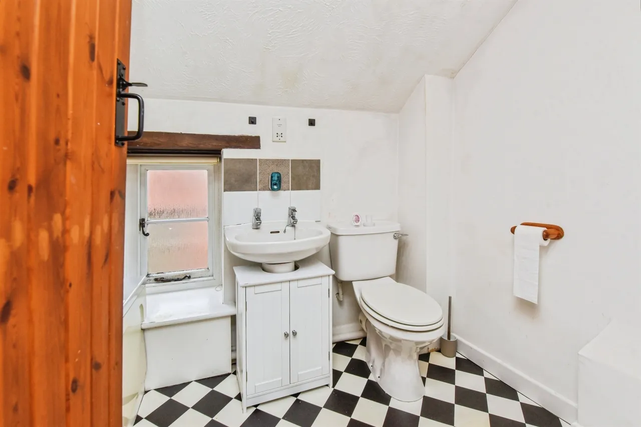 Castle Street, Frome, BA11, photo 16