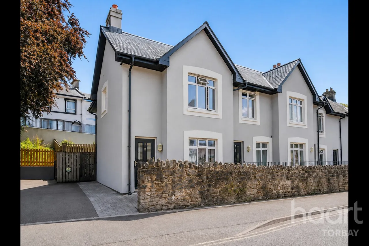3 bed house for sale, Ellacombe Road, Torquay, TQ1