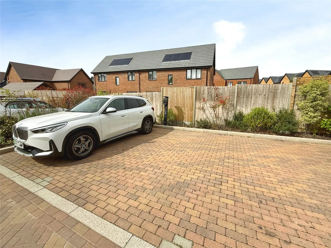 Donald Campbell Way, Crowthorne, Berkshire, RG45 6SP, photo 10