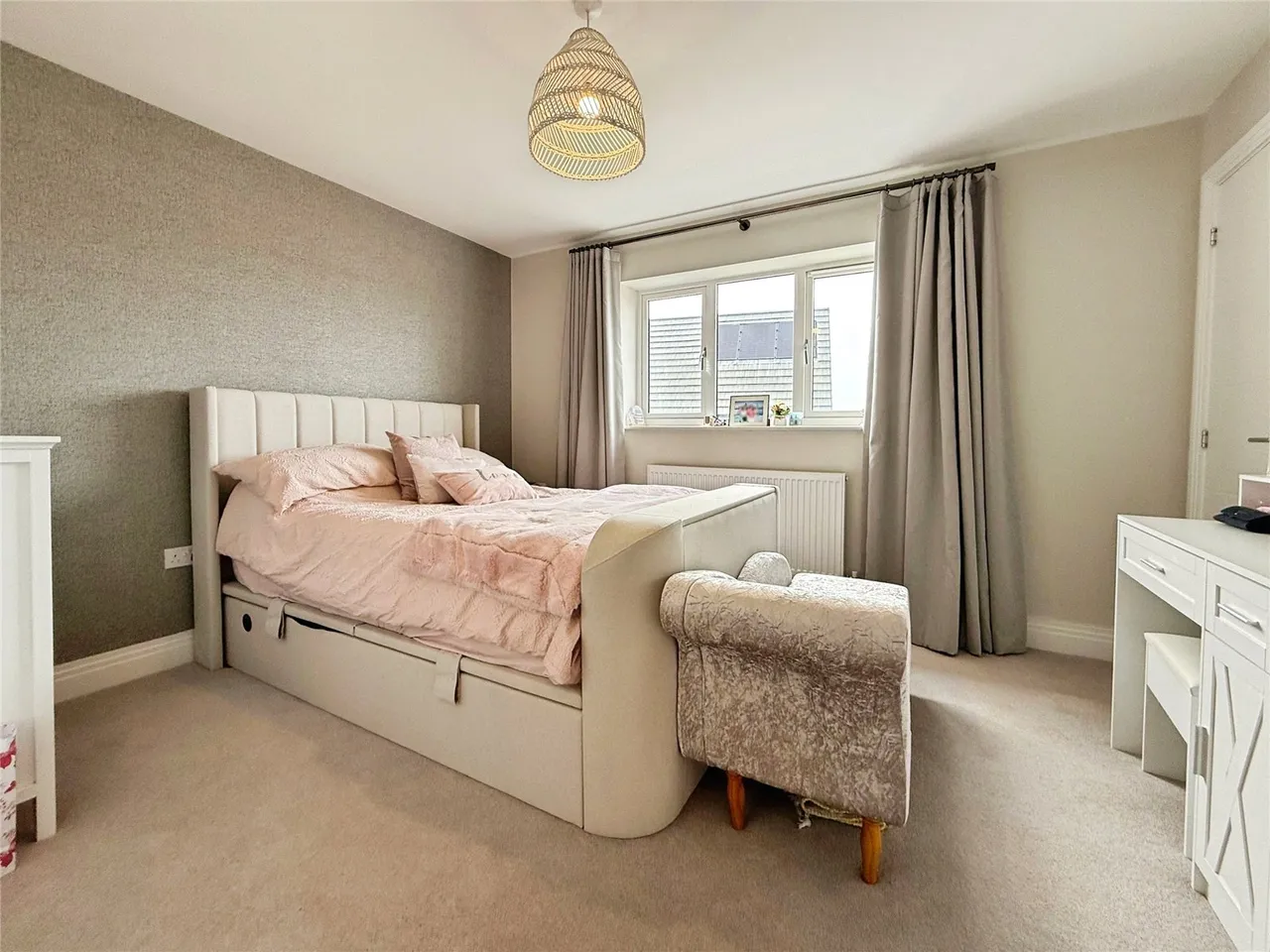 Donald Campbell Way, Crowthorne, Berkshire, RG45 6SP, photo 6