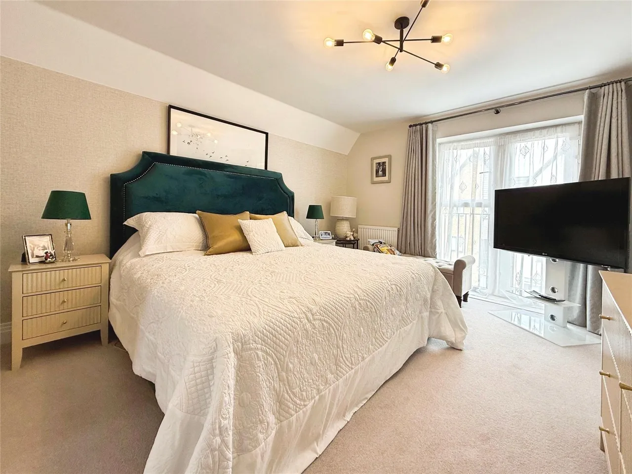Donald Campbell Way, Crowthorne, Berkshire, RG45 6SP, photo 4