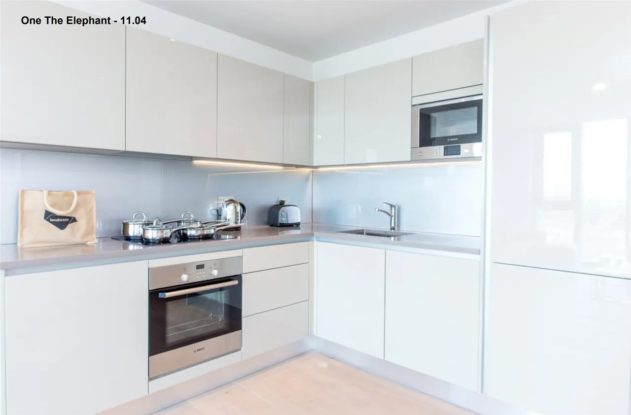 St Gabriel Walk, Elephant & Castle, SE1, photo 2