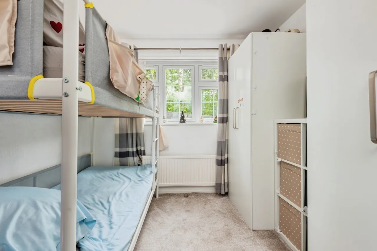 Betchworth Crescent, Beechwood, WA7, photo 12