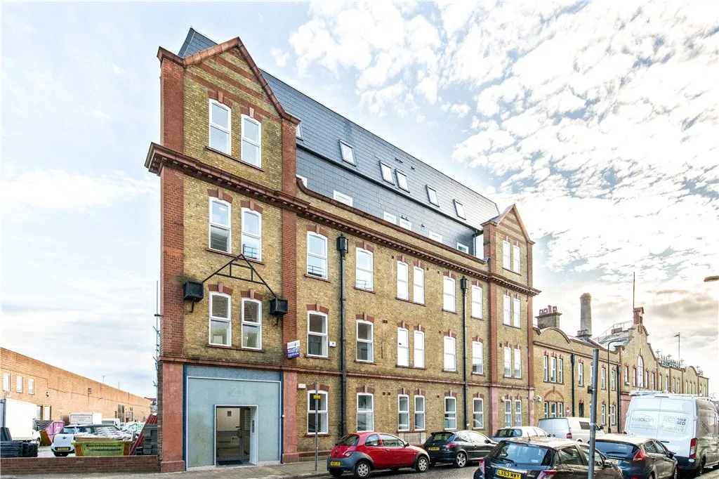 Warple Way, Acton, W3, photo 5