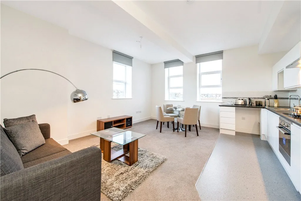 Warple Way, Acton, W3, photo 6