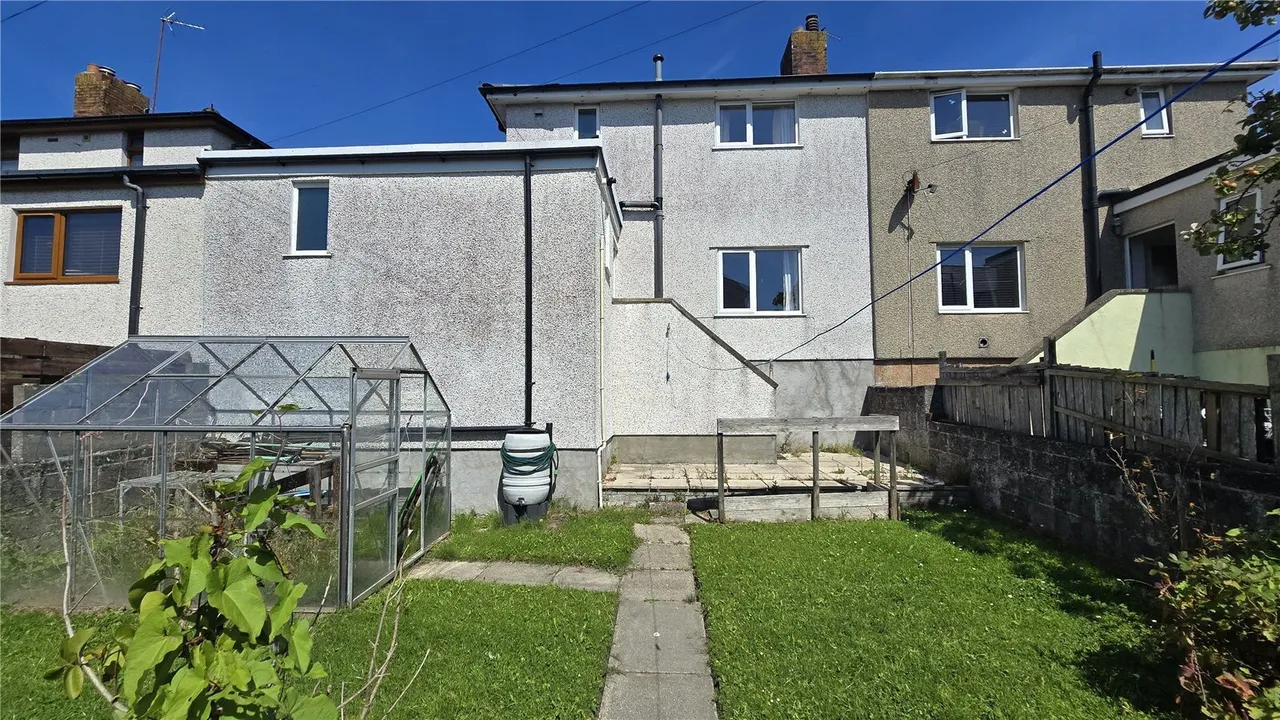 London Road, Holyhead, LL65, photo 7