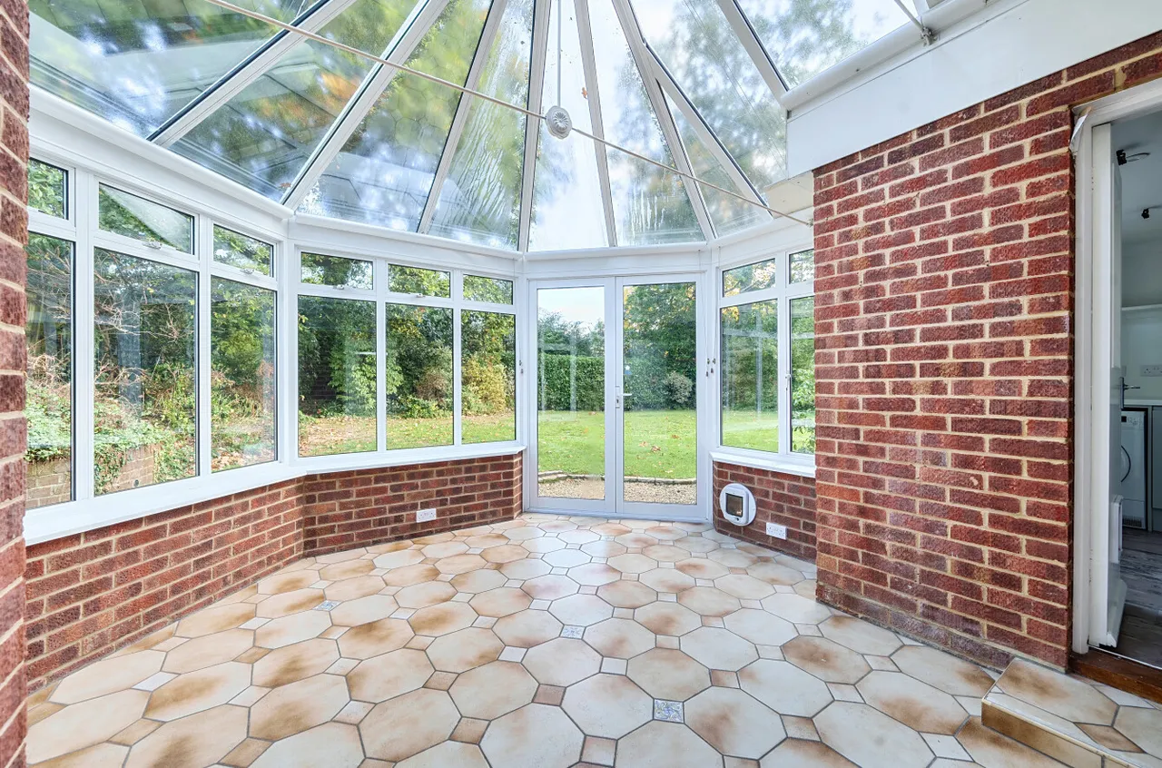 Merdon Close, Chandler's Ford, SO53, photo 4