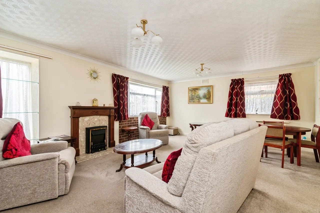 Raymond Drive, Bingham, NG13, photo 12
